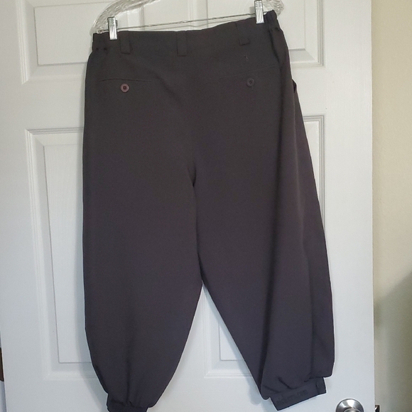 Men's Charcoal Golf Knickers - Picture 3 of 6